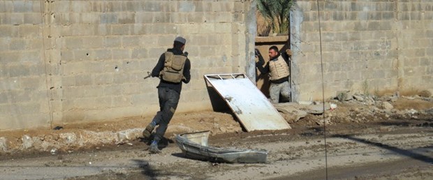 IŞİD tikrit saddam intihar030116.jpg