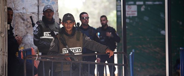 israil polis.jpg