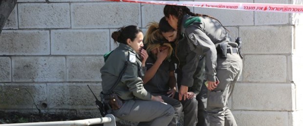 israil-kadin-polis