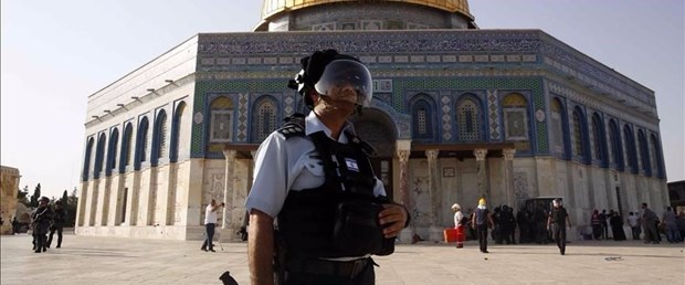 israil mescid-i aksa özel polis011117.jpg