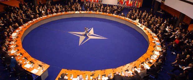 İsrail'e değil Pakistan'a davet