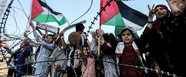 filistin hamas mısır protesto170518.jpg