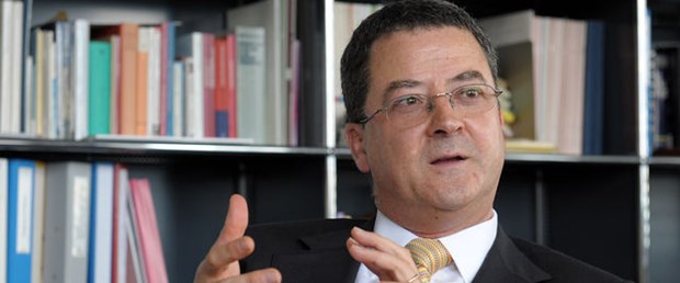 yves rossier isviçre darbe girişimi110816.jpg