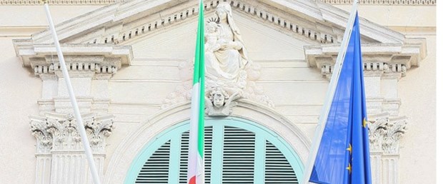 italya-bayrak.jpg