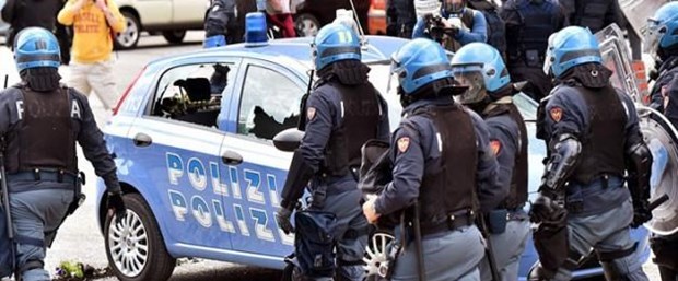 italya polis.jpg