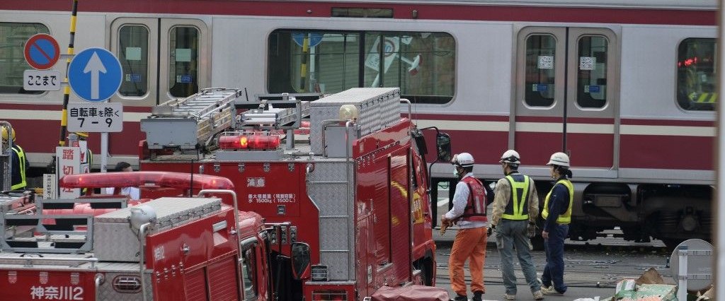 japonya tren kaza.jpg