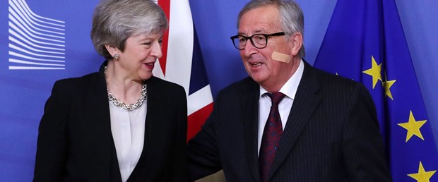 ab juncker ingiltere brexit210219.JPG