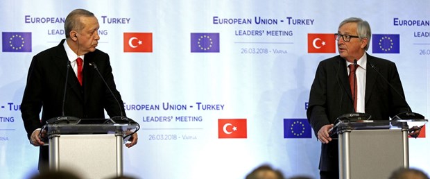juncker2.JPG