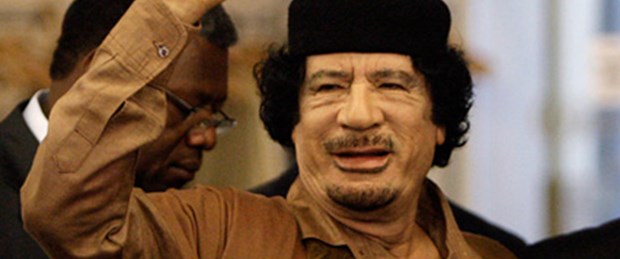 Kaddafi: Libya'dayım ve şehit olmak istiyorum