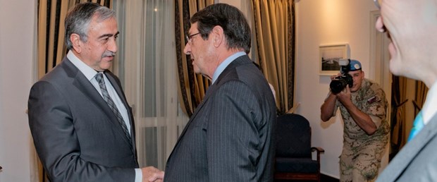 akıncı anastas.jpg