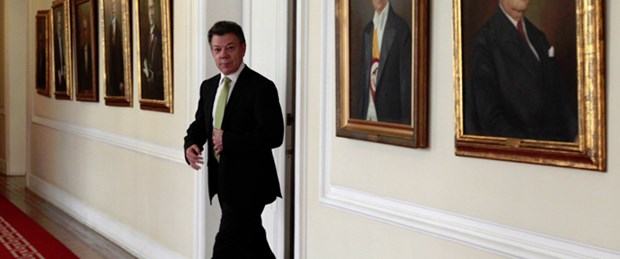 Kolombiya gerillalarla masaya oturmaya hazır