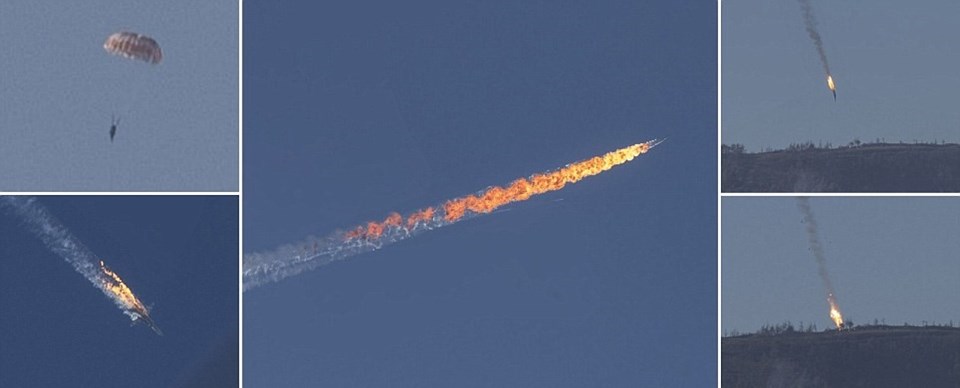 Rus savaş uçağı SU-24 düştükten sonra pilotlar paraşütlerle atladı.