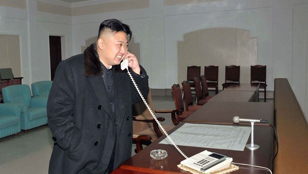 kim jong-un telefon.jpg