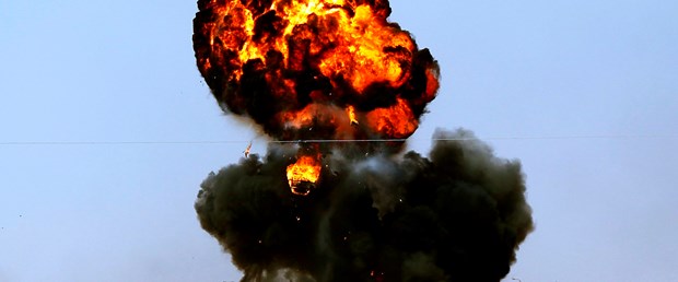 Libya’da isyancılar çekiliyor