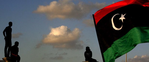 Libya'dan milisleri dağıtma kararı