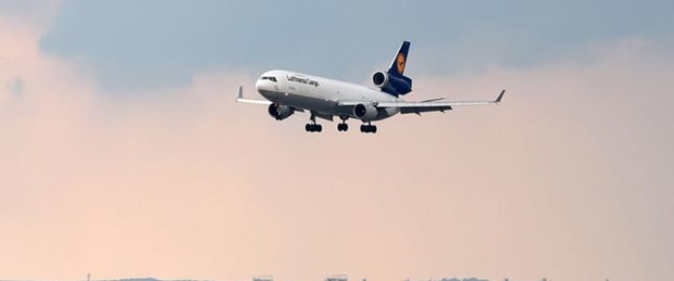 lufthansa almanya pilot uyuşturucu alkol281215.jpg
