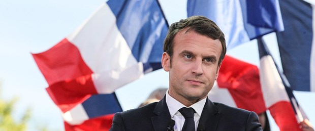 macron.jpg