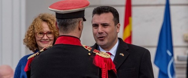 makedonya nato120219.jpg