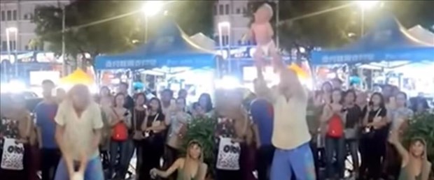 malezya rus çift.jpg