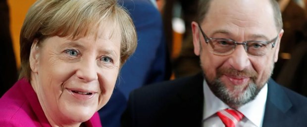 merkel schulz almanya koalisyon070117.jpg