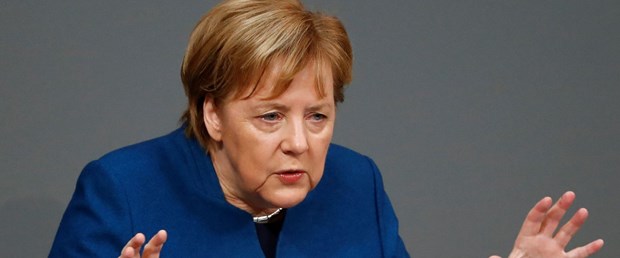 merkel brexit almanya211118.JPG