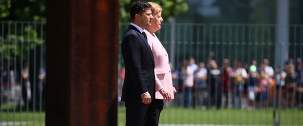 merkel ukrayna190619.JPG