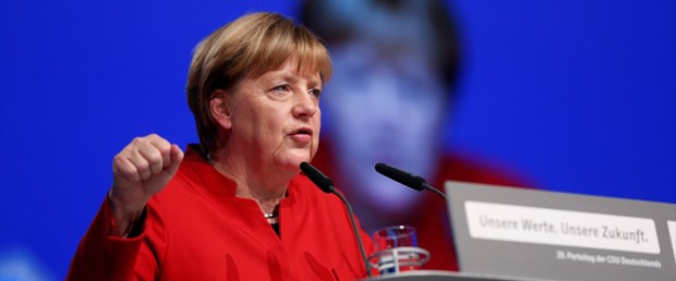 merkel2.jpg