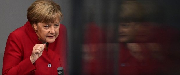 merkel fetö türkiye mülteci070916.jpg