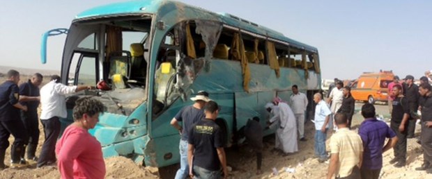 mısır kaza trafik120917.jpg