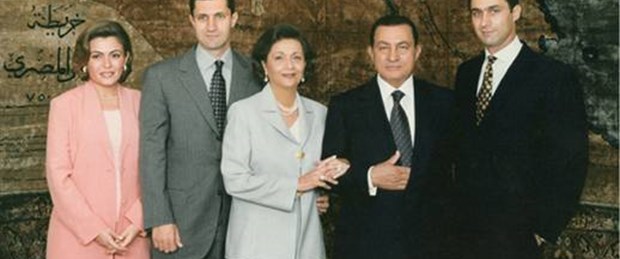 'Mübarekler 19 Nisan’da mahkemeye çıkacak'