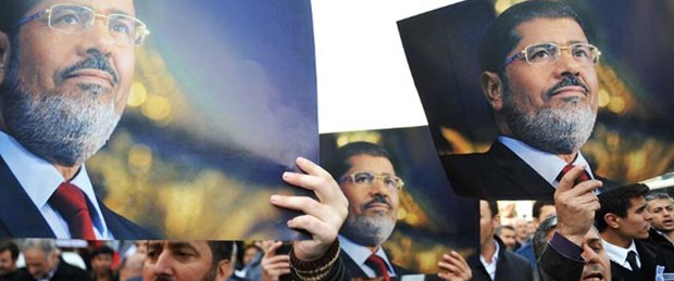 Mursi yine hakim karşısında