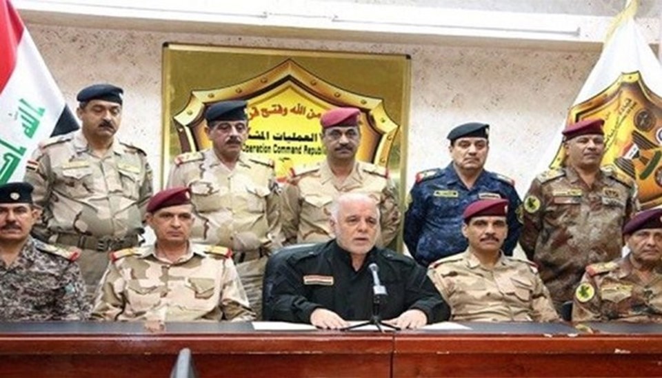 Musul operasyonunun başladığını beraberindeki 9 üst rütbeli subay ile kameralar karşısına geçen Irak Başbakanı İbadi duyurdu.