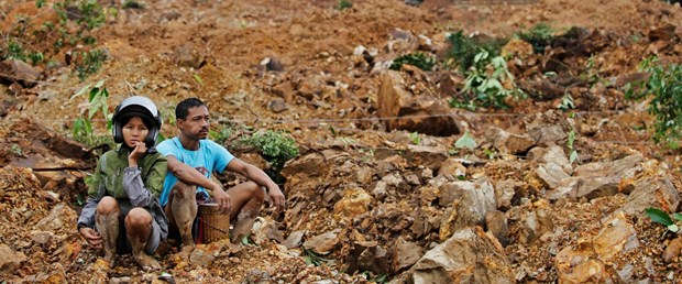 2019-08-10T142925Z_1499636969_RC1181625DF0_RTRMADP_3_MYANMAR-LANDSLIDE.JPG
