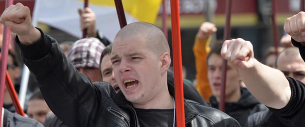 Neonaziler sınır tanımıyor