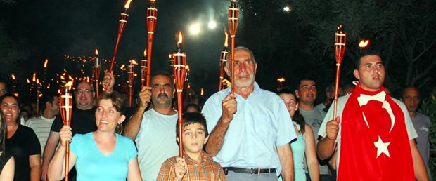 Ney eşliğinde bir saatlik nöbet