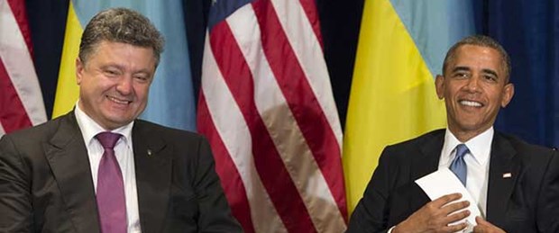 Obama'dan Poroşenko'ya övgü