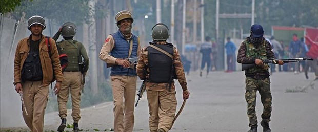 pakistan hindistan sınırı çatışma.jpg