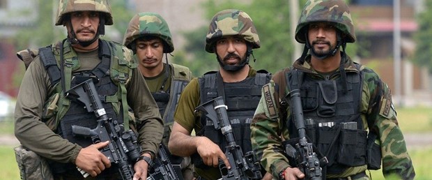 pakistan silahlı saldırı180419.jpg