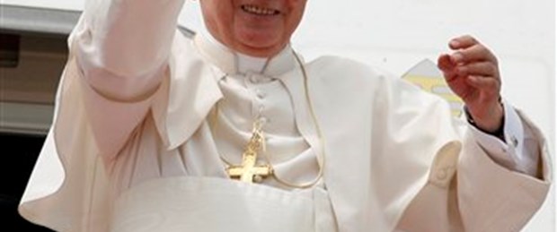 Papa ameliyat oldu
