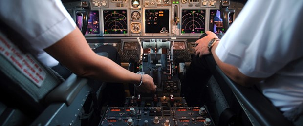 Pilot uçuş sırasında uyudu
