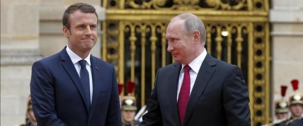 putin macron.jpg