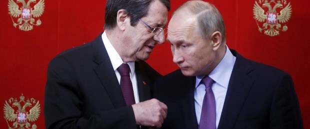 putin anastasiadis kıbrıs rum251017.jpg
