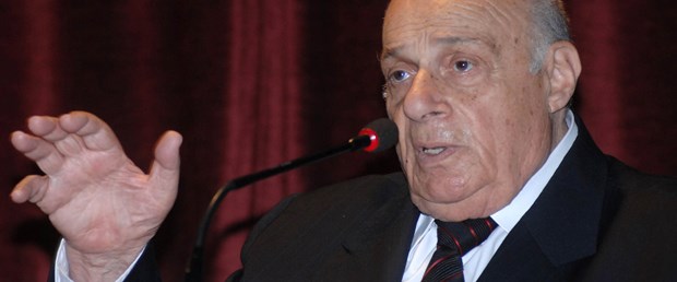 Rauf Denktaş geçim sıkıntısı çekiyor