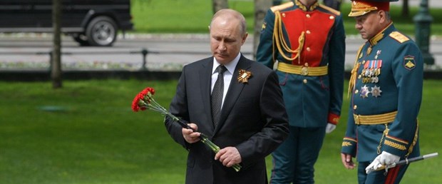 putin rusya zafer090519.jpg