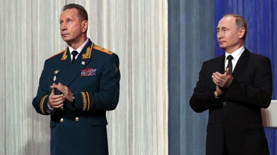 Zolotov eskiden Putin'in korumalığını yapıyordu.