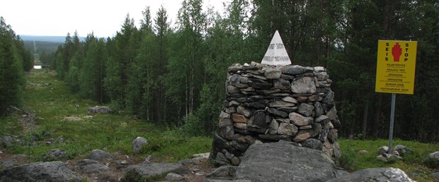 Russia-Norway-Finland_border.jpg
