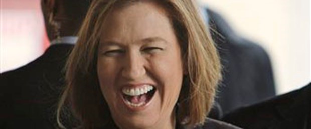 Sandıktan Livni çıktı