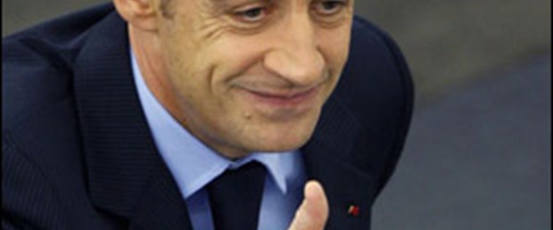 Sarkozy Avrupa Parlamentosu’na veda etti