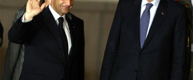 Sarkozy 'inkar yasası'nı imzalayacak