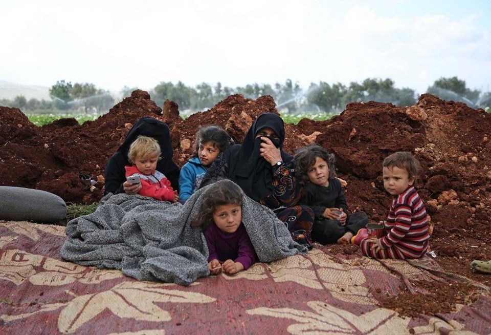 TÜRKİYE HIZLICA EK KAMPLAR İNŞA ETMELİ